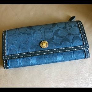 Coach wallet
